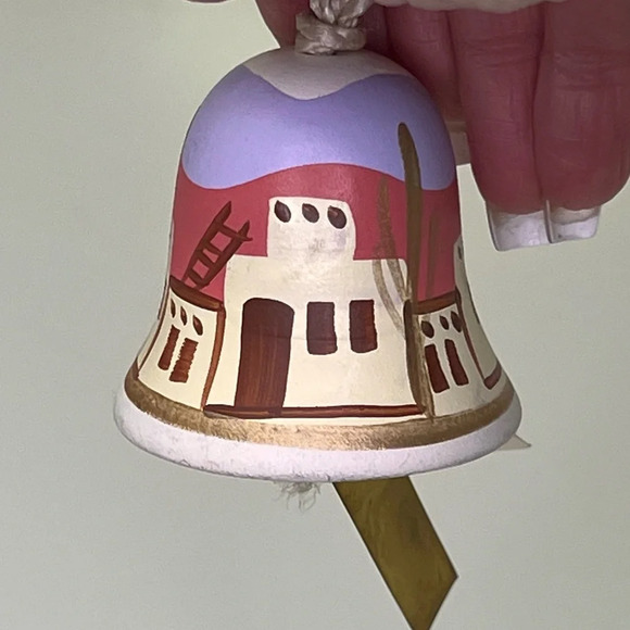 Tesa ‘Tucson, AZ’ Bell Hand-painted in Tempe,‎ Arizona. NWT. - Picture 4 of 9